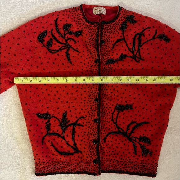 Vintage 1940/50’s Ralli Scott red/blk 100% lambswool beaded fully lined sweater. - Picture 4 of 11